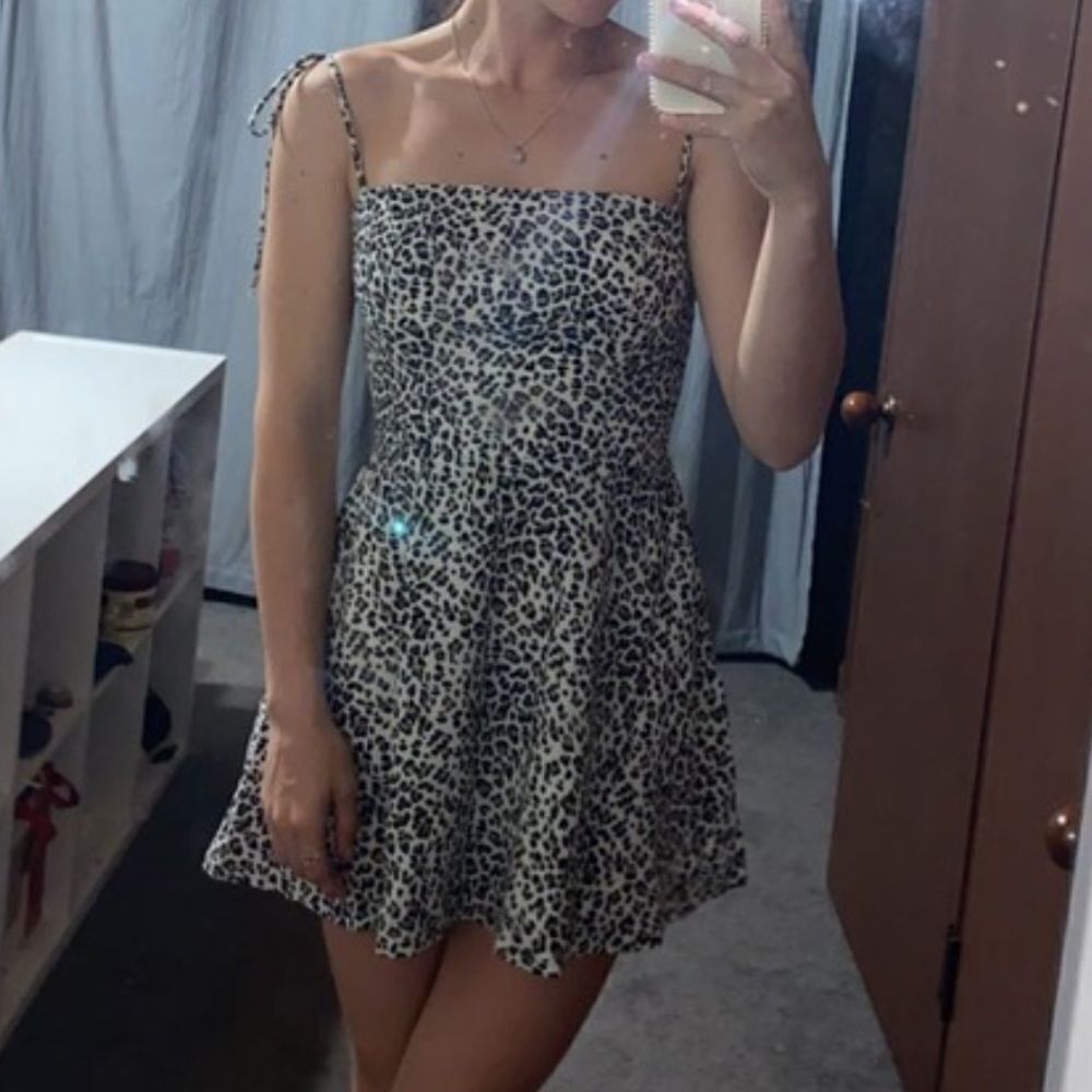 Princess Polly Cliff Leopard Print Dress - Picture 7 of 8